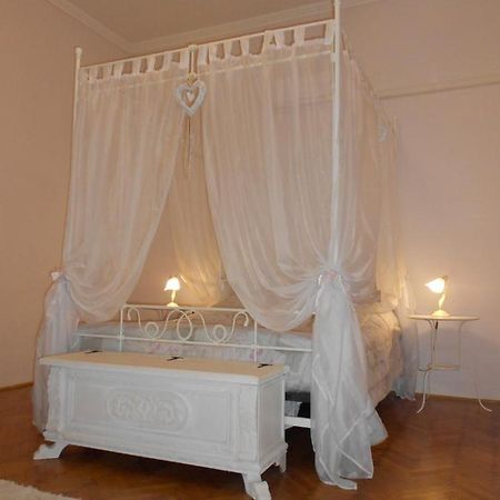 Panorama Apartamento Budapeste Exterior foto
