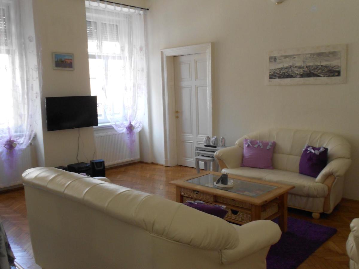 Panorama Apartamento Budapeste Exterior foto