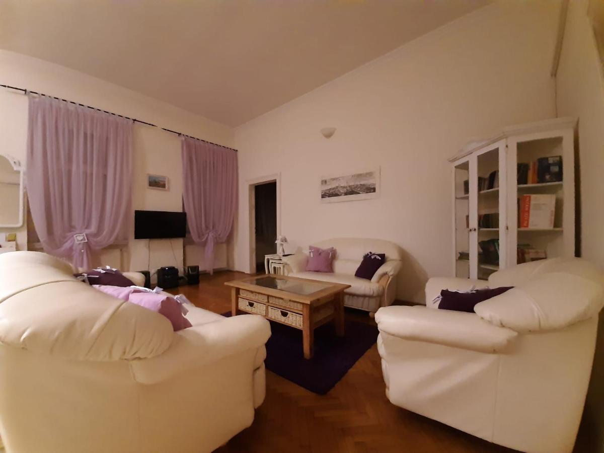 Panorama Apartamento Budapeste Exterior foto